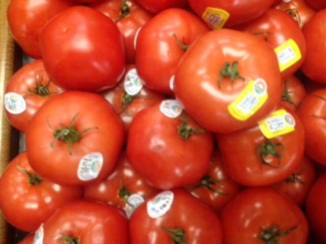Supermarket tomatoes