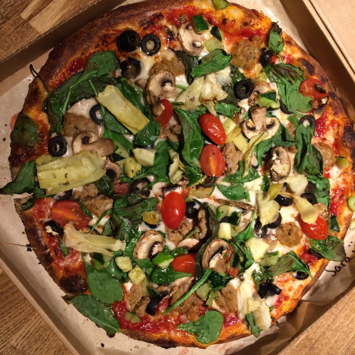 picture of a vegan pizza