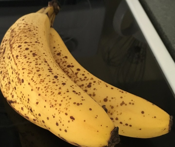 Two overripe bananas